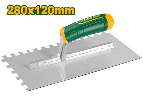 Truelle plâtrage avec dents